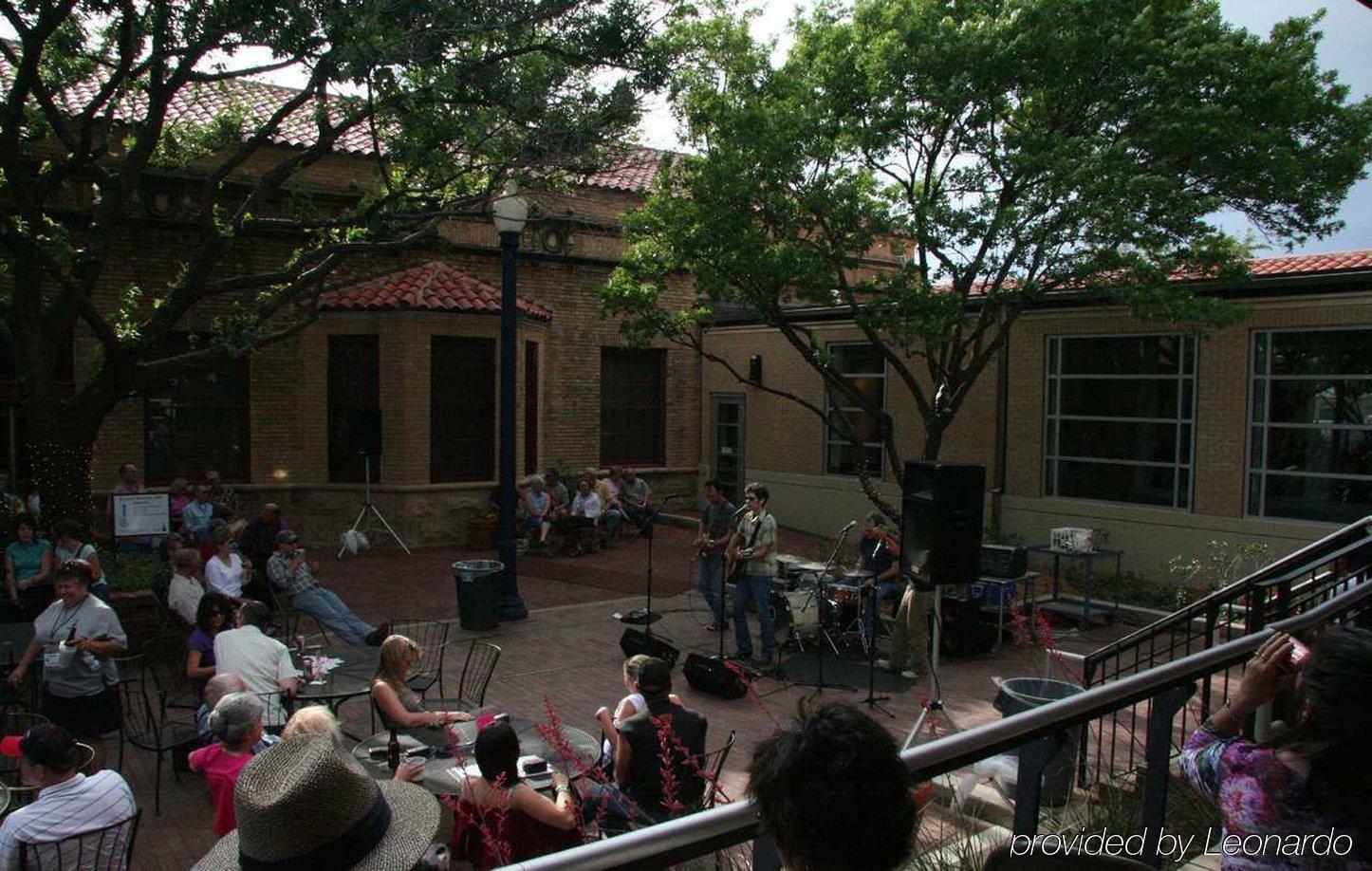 Embassy Suites Lubbock Servizi foto